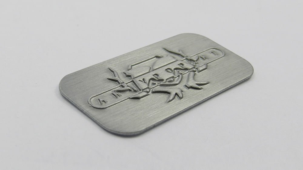 plaques embossées pour étiquettes de luxe en aluminium