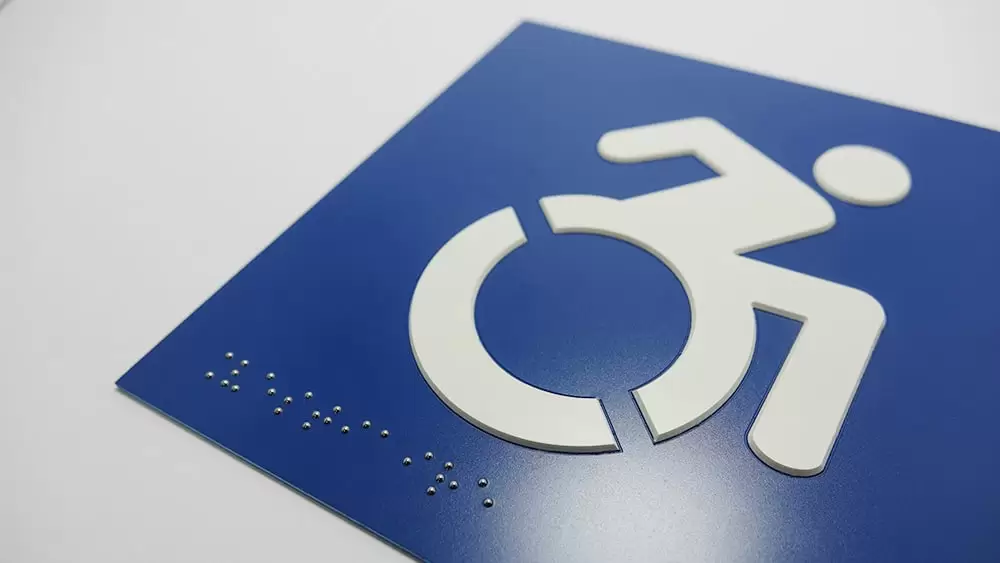 La signalétique braille, pour un marquage normalisé