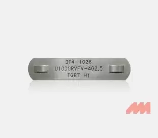 Étiquette câble inox gravée laser résistante aux UV pour signalétique industrielle