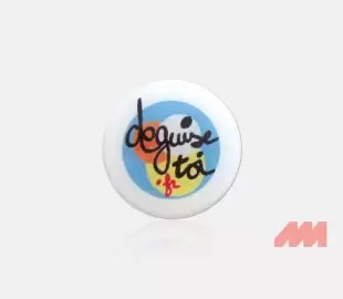 Étiquette doming imprimée avec résine 3D transparente personnalisée logo